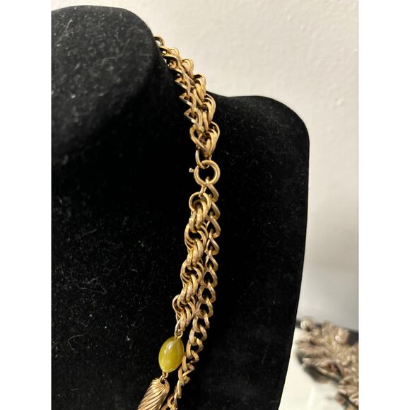 Sarah Coventry Vintage Gold Chain Necklace Green Moonglow Lucite Drop Dangle - Picture 4 of 4